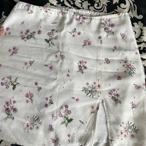 Aritzia White Floral Mini Skirt